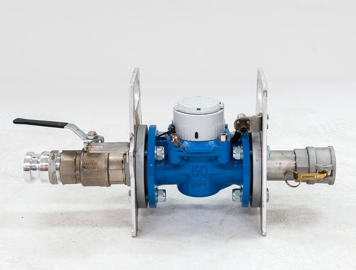Large flow meter for pipeline pressure testing